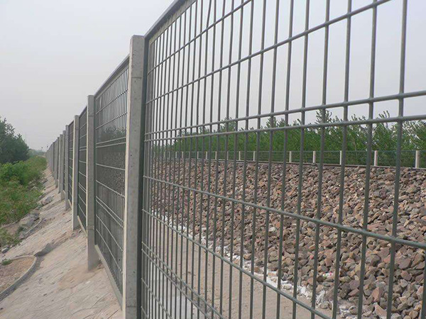 鐵路圍欄網圖片2